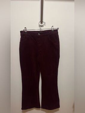 Women’s Corduroy Jeans in Deep Burgundy